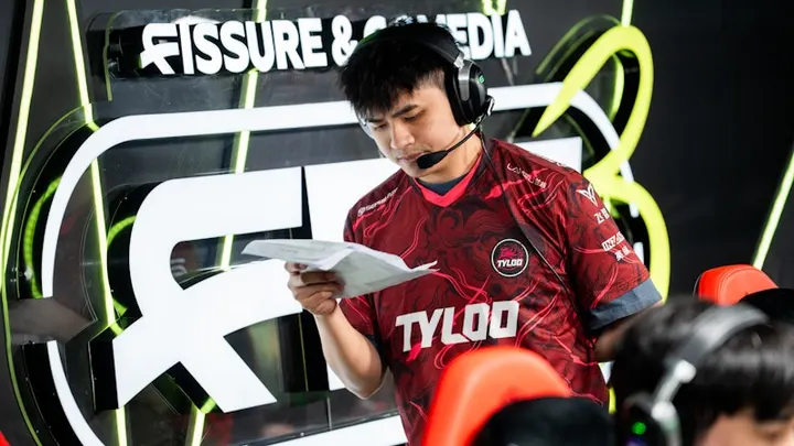TYLOO koçu zhokiNg Çin sahnesindeki oyuncu havuzunu eleştirdi